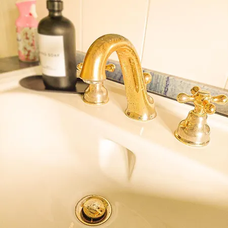 Dimora Gentile بيت ضيافة 3*